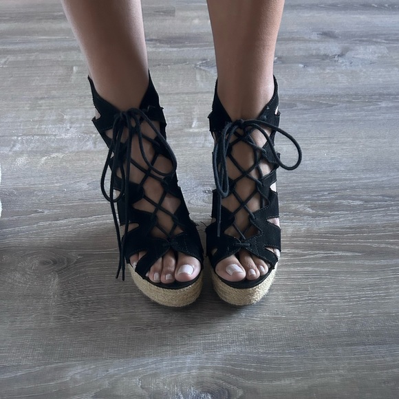 Lace up wedges - Picture 1 of 4